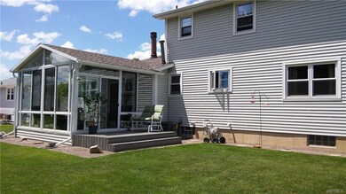 7265 Nickett Dr, North Tonawanda, NY 14120 - photo 4