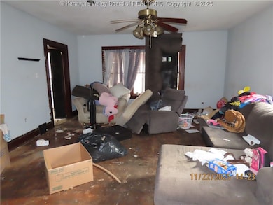 715 Camden Ave, Parkersburg, WV 26101 - photo 7