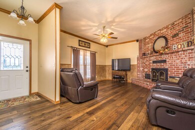 Living Room 4