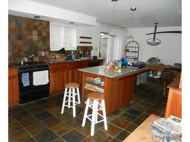 Kitchen Center Island
