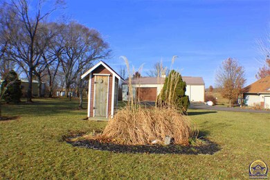 10221 Highway K4, Maple Hill, KS 66507 - photo 6