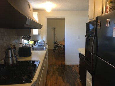 122A Westbourne Terrace unit 2, Brookline, MA 02446 - photo 4