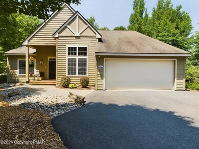 207 Wild Pines Dr, Long Pond, PA 18334 - photo 3