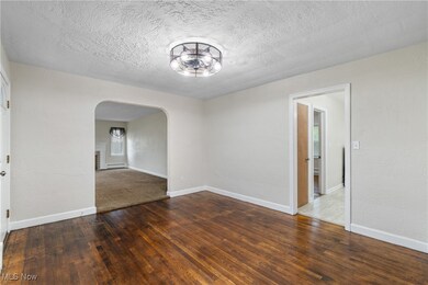 1720 Lincoln Way E, Massillon, OH 44646 - photo 6