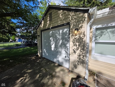 3702 E 35th St, Indianapolis, IN 46218 - photo 2