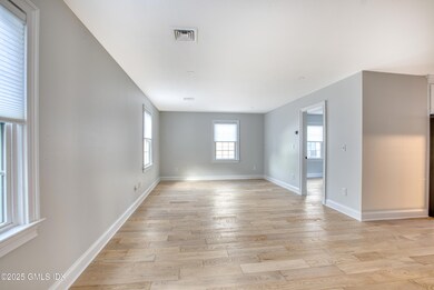 66 Ute Place unit C, Greenwich, CT 06830 - photo 3