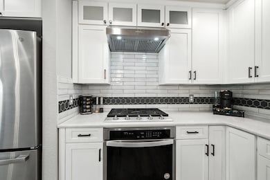 1102 Hope Ln, Redding, CA 96003 - photo 6