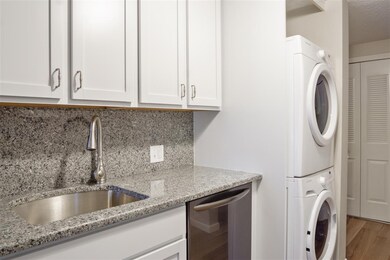 173 Cannongate III, Nashua, NH 03063 - photo 5