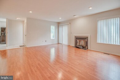 20226 Lea Pond Place, Montgomery Village, MD 20886 - photo 5