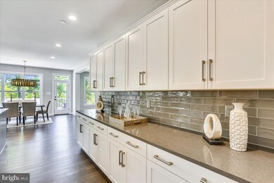 7604 Glennon Dr, Bethesda, MD 20817 - photo 7