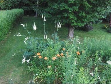 441 Adams Rd, Greenfield, MA 01301 - photo 2