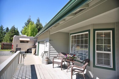 1572 Pleasant Valley Rd, Merlin, OR 97532 - photo 6