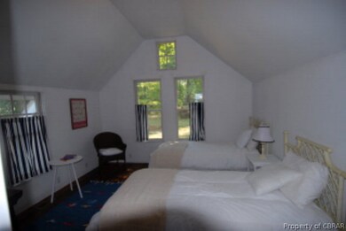 112 Tabernacle Ln, Weems, VA 22576 - photo 7