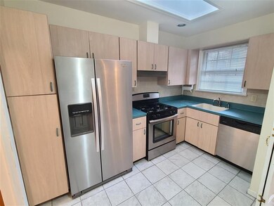 16 Orchard St, Woodcliff Lake, NJ 07677 - photo 5