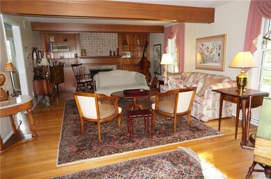 4310 Wellesley Rd, Bethlehem, PA 18017 - photo 7