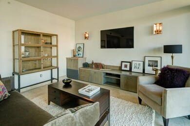 1 Miranova Pl #610-13