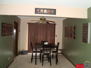 3608 SW Woodvalley Place, Topeka, KS 66614 - photo 4