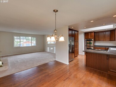 Kitchen/Living Room