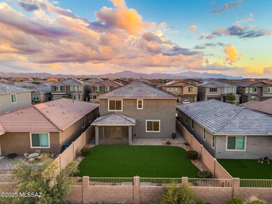 12100 Ryscott Cir, Tucson, AZ 85641 - photo 2