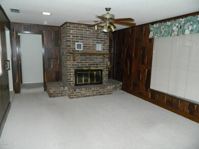 8078 Bramble Ct, Jacksonville, FL 32210 - photo 4