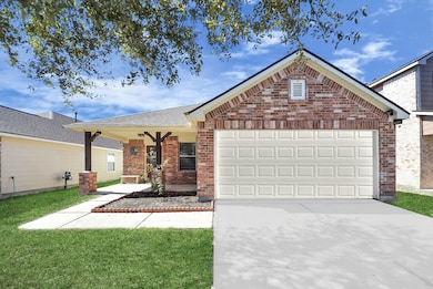 9322 Cold River Ct, Humble, TX 77396 - photo 2