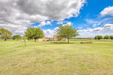 11117 N 2073 Rd, Canute, OK 73626 - photo 5