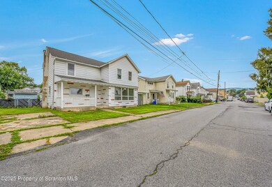 105 Center St, Hughestown, PA 18640 - photo 2