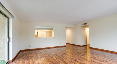 5136 N 31st Place unit 631, Phoenix, AZ 85016 - photo 6