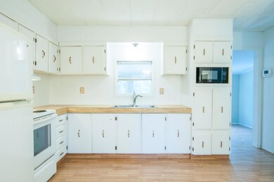 36 Middle Branch Dr, Alfred, ME 04002 - photo 7