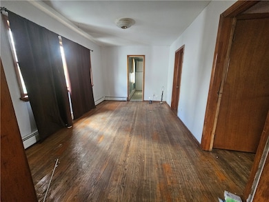 509 W 1st St, Elmira, NY 14905 - photo 5