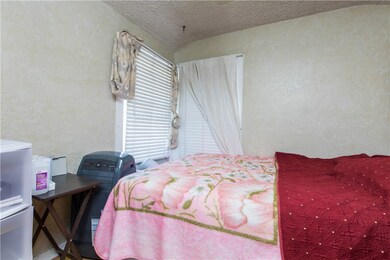 15116 Roxford St, Sylmar, CA 91342 - photo 7