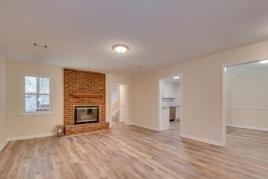 330 forest ct 8