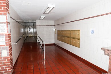 8730 204th St unit A61, Hollis, NY 11423 - photo 2