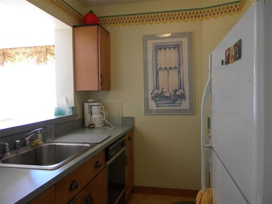 28 Packards Rd unit 304, Waterville Valley, NH 03215 - photo 6