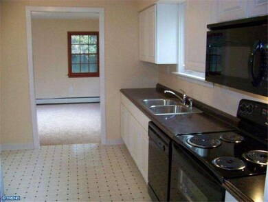 1017 Pheasant Ln, Oreland, PA 19075 - photo 7