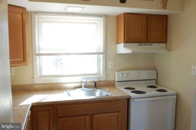 7397 Rogues Rd unit 4, Nokesville, VA 20181 - photo 5