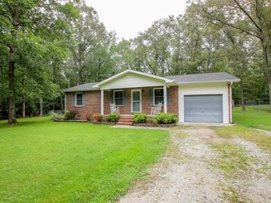 815 Gilley Cir, Manchester, TN 37355 - photo 2