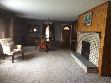 100 Wendell Ave, Troy, NY 12180 - photo 4