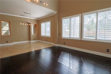 28564 Horseshoe Cir, Santa Clarita, CA 91390 - photo 7