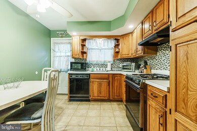 1911 S Galloway St, Philadelphia, PA 19148 - photo 5