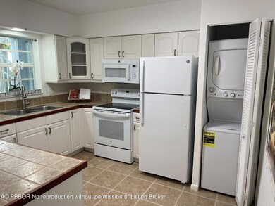 234 Oleander Ave unit 2, Palm Beach, FL 33480 - photo 3