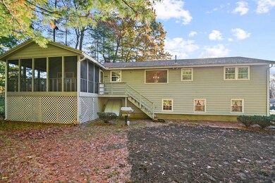 79 Castlewood Dr, Billerica, MA 01821 - photo 2