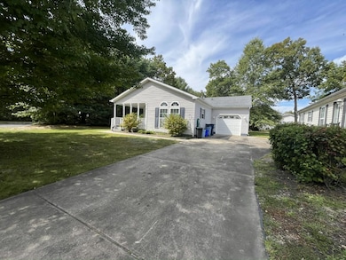 165 Turnberry Ct, Mays Landing, NJ 08330 - photo 2