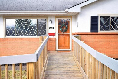 1128 Belden Rd, Columbus, OH 43229 - photo 2