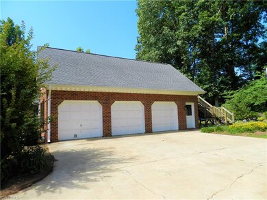141 Pine Court Dr, Siler City, NC 27344 - photo 3