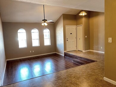 1348 S Windsor Cir, Mesa, AZ 85204 - photo 5