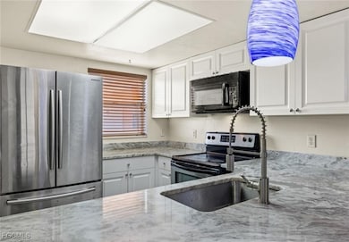 608 SE 6th St unit F, Cape Coral, FL 33990 - photo 6