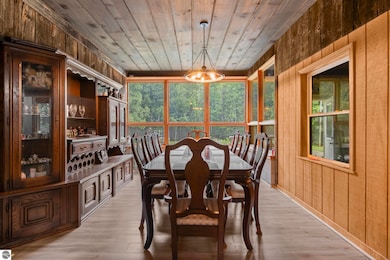 933 Old M 72 NW, Kalkaska, MI 49646 - photo 7