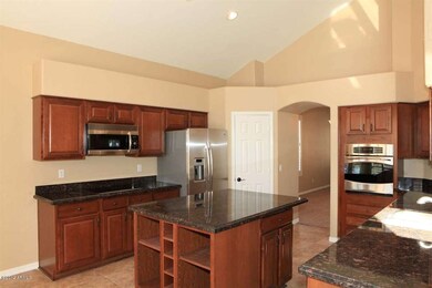 Kitchen-Island