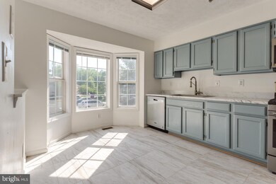 5733 E Boniwood Turn, Clinton, MD 20735 - photo 3